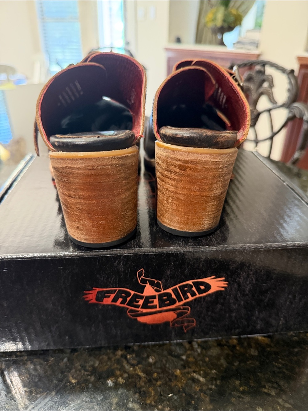Freebird by Steven Caprice distressed black/brown leather buckle sandals Size 10 - Picture 6 of 9